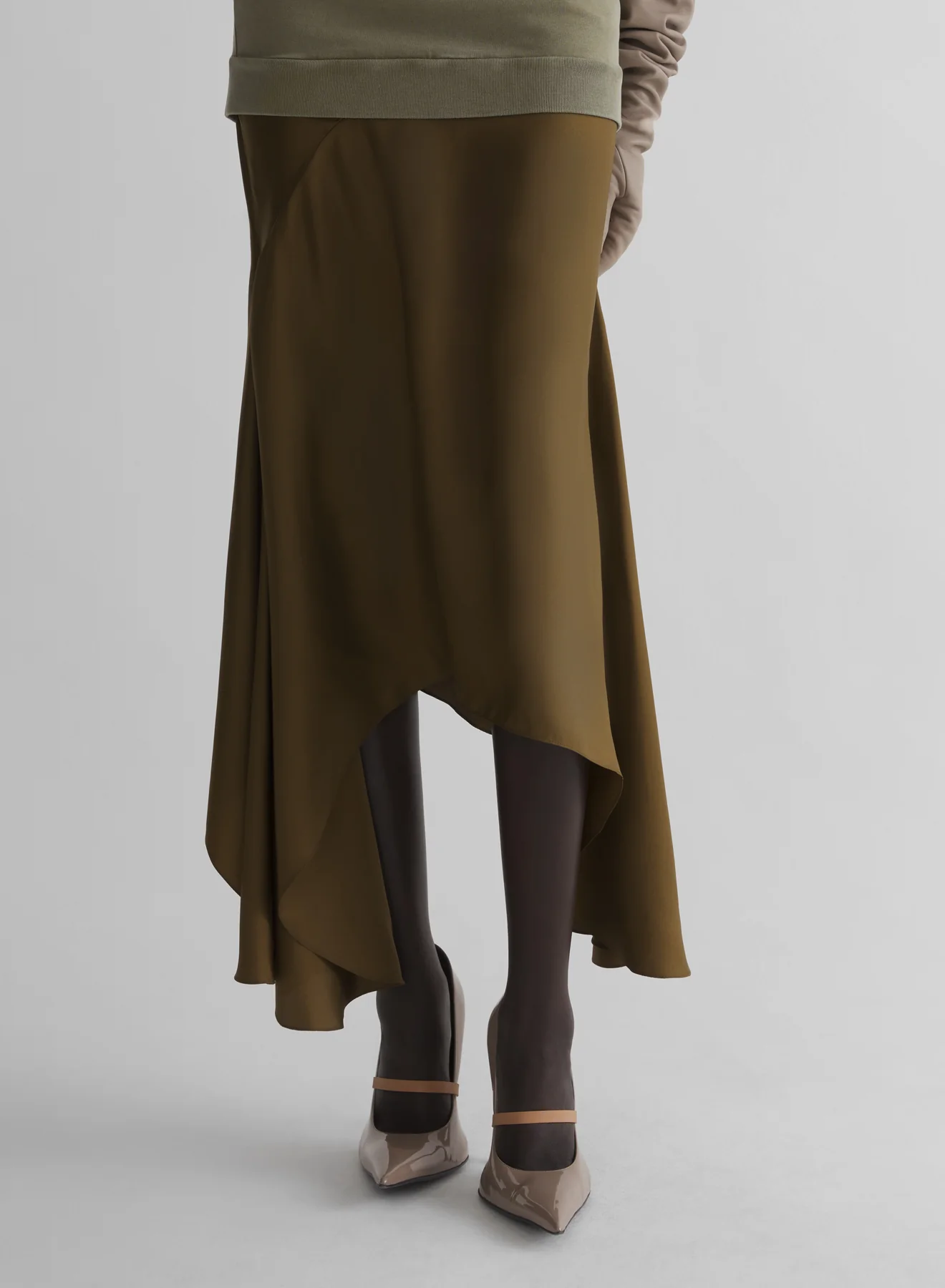 kaki asymetric fluid skirt - Image 2