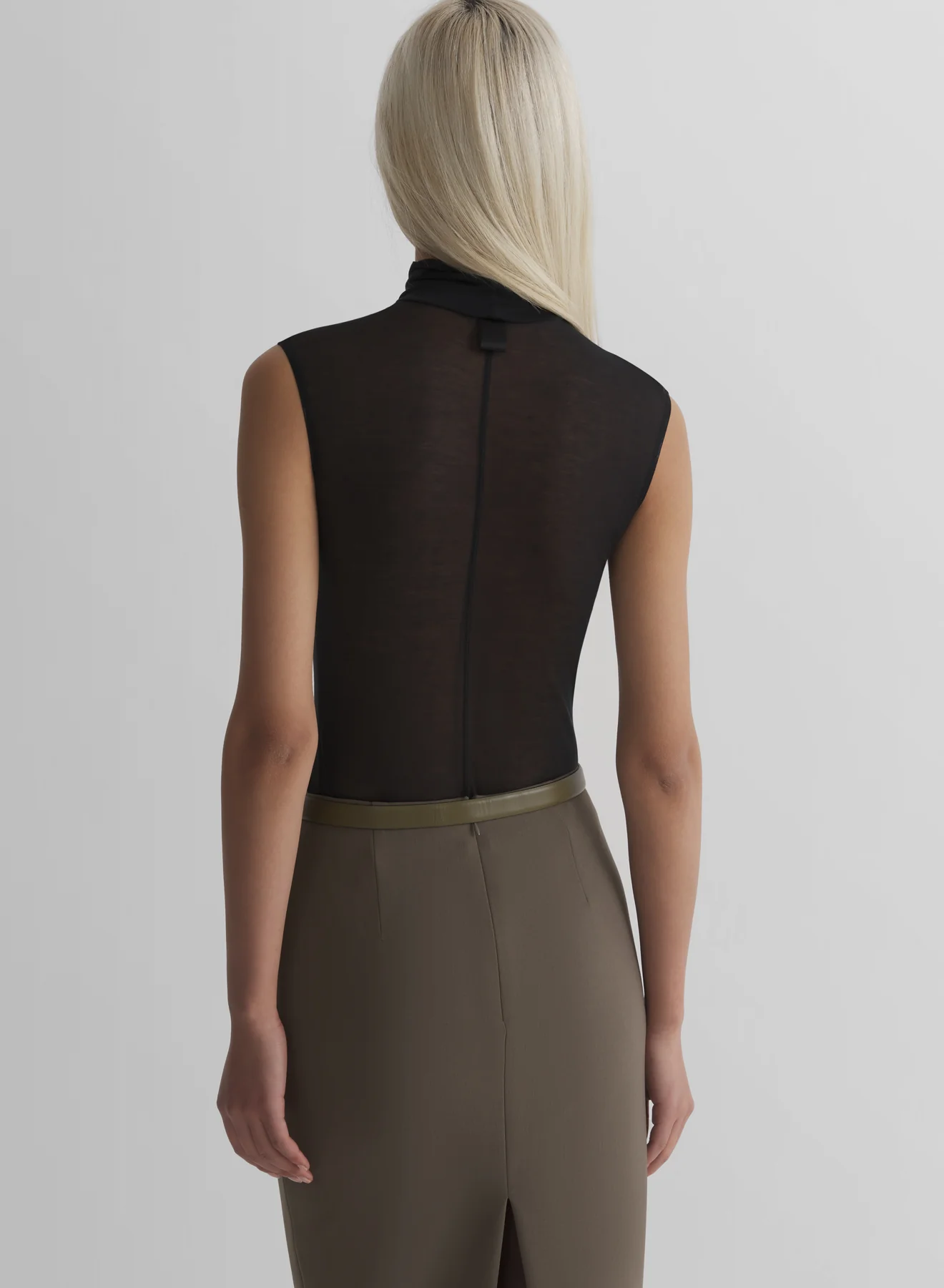 black sleeveless tuxedo bodysuit - Image 4