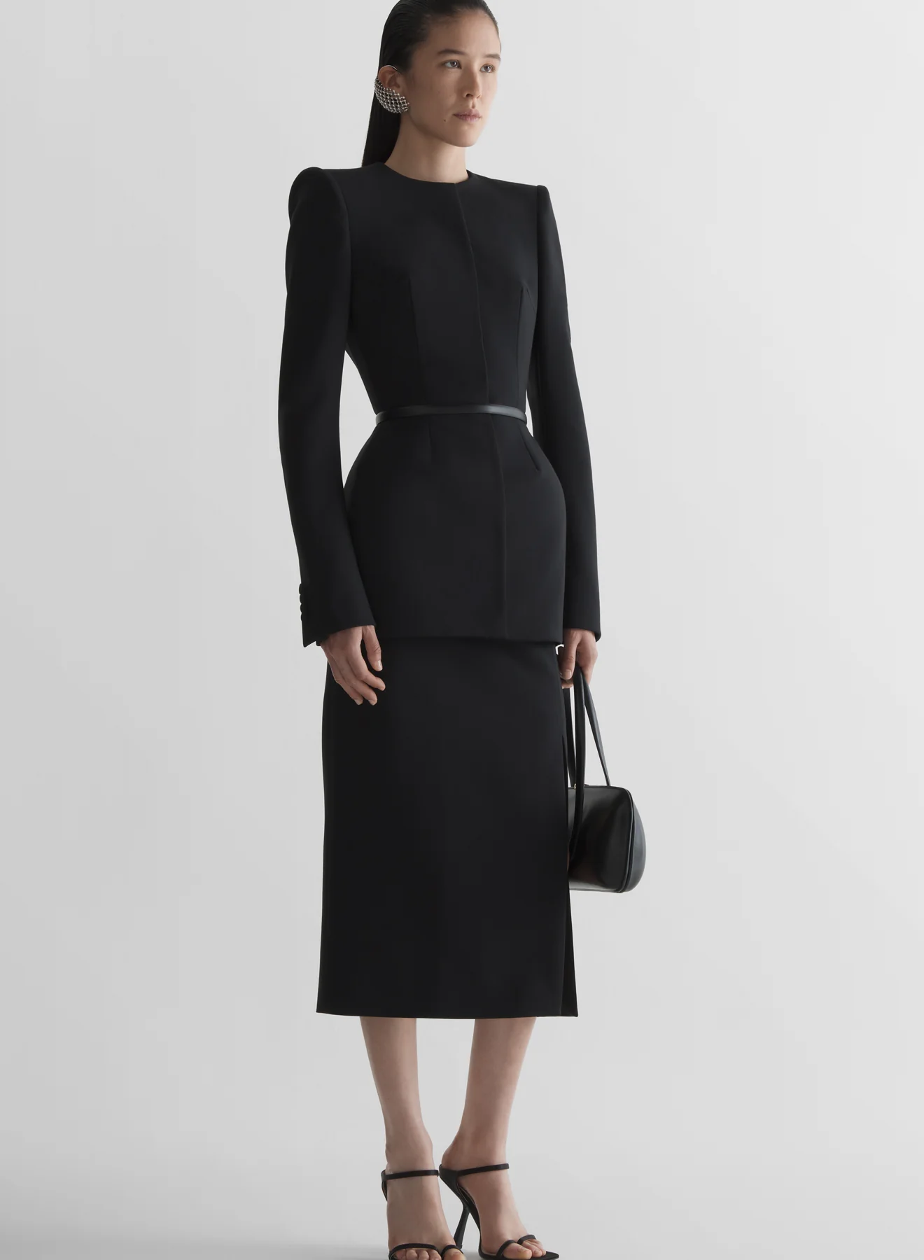 Black Collarless hourglass jacket - Image 3