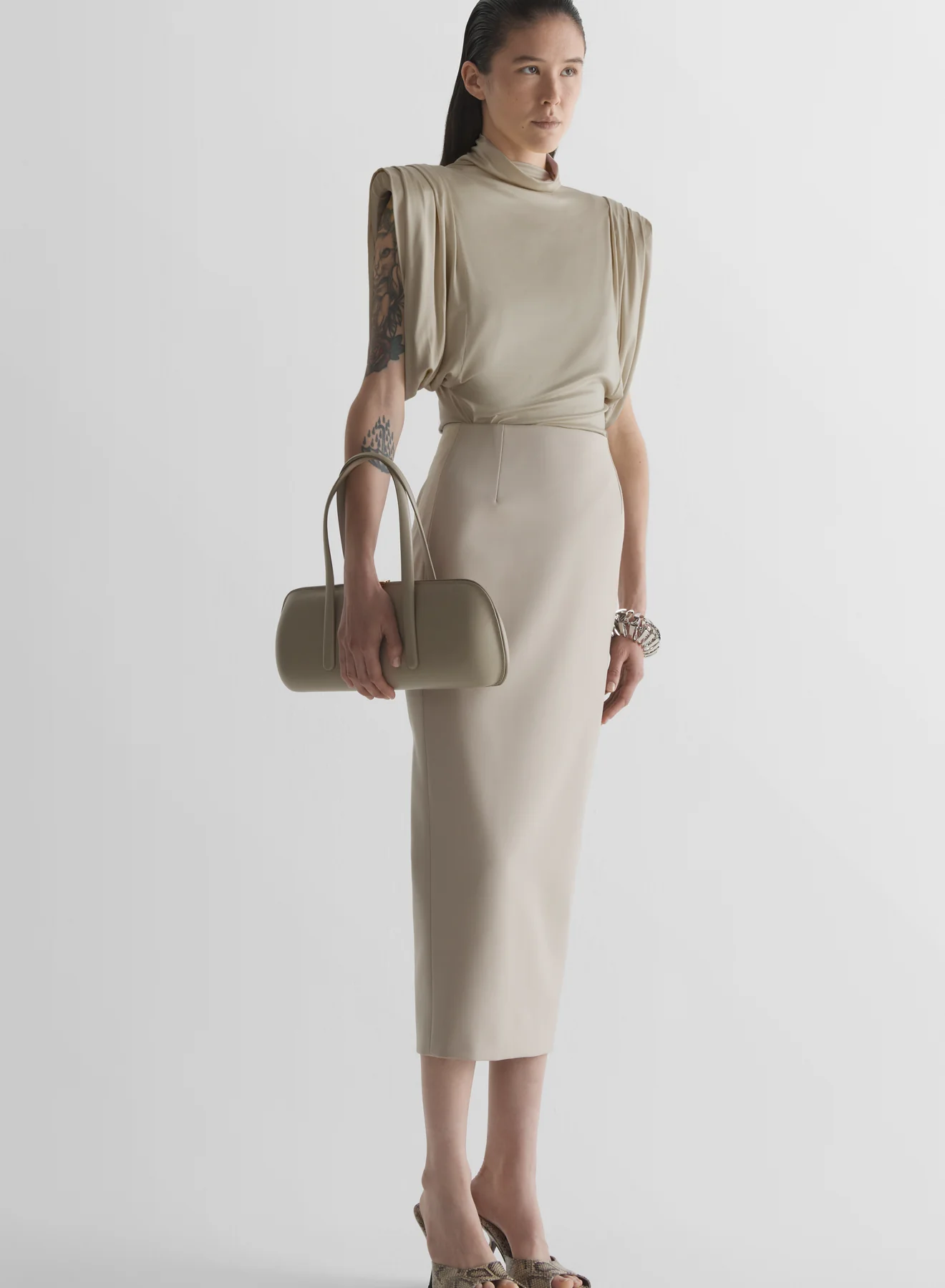 Taupe Jersey frame top - Image 3